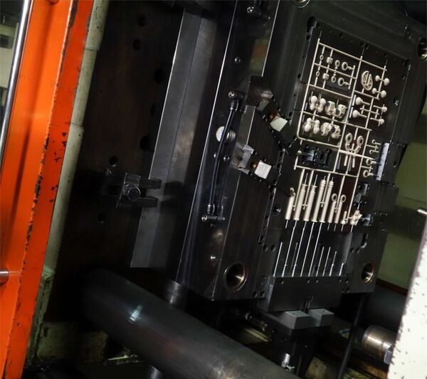 ダニー・チューの世界OTAKU紀行12