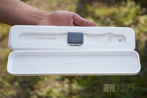 Apple Watch Sportが届いたので厳かに開封の儀