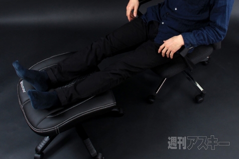 Bauhutte オットマンスツール