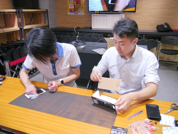 AppBank Storeガラス貼りイベント