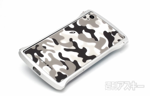 Xperia Z4 背面ガラスプレート