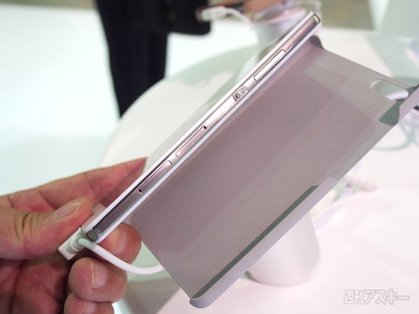 Huawei P8シリーズ　CommunicAsia 2015