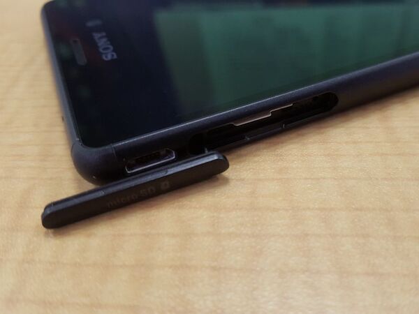 Xperia Z4を買った気になれるXperia M4：週間リスキー