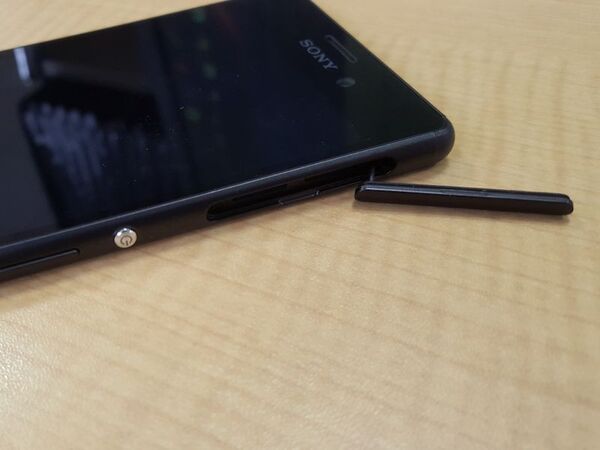 Xperia Z4を買った気になれるXperia M4：週間リスキー