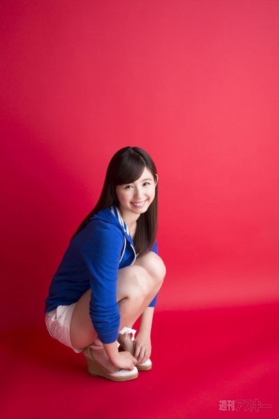 小池伊奈「なるべく早く結婚したいんです!」｜表紙の人