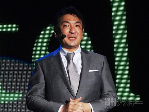 freetelがWin10スマホ『KATANA』を展示