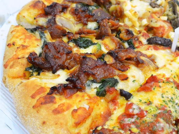 ドミノ・ピザ「夏のクワトロ」を食べてみた