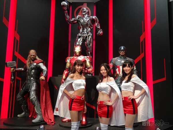 アベンジャーズ200％ホットトイズ