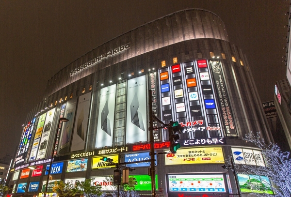 Wndows10発売直前 すでに「勝つPCメーカー」は決まっている