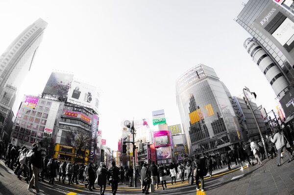 メディア接触時間が激減してるのはテレビじゃなく○○○○だ、という話：調査