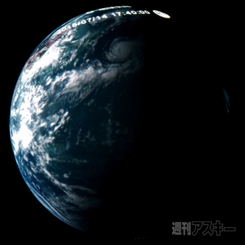 ひまわり8号映像＋球面ディスプレー