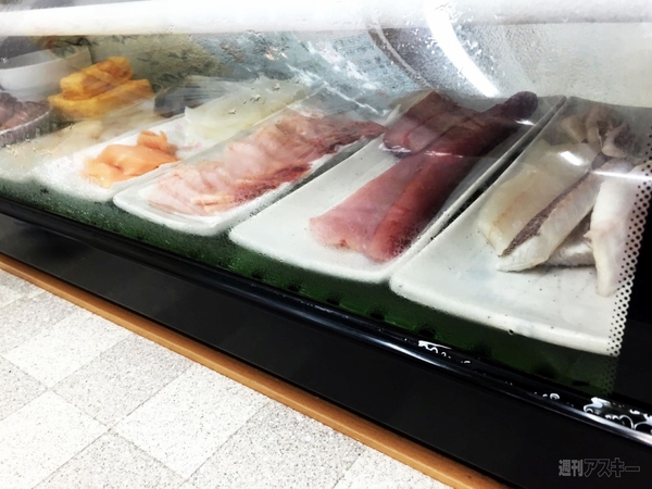 代々木に浮かび上がる東京の「九龍城」にある激安グルメ