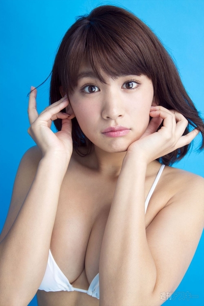 久松郁実はアイドル好き「モーニング娘。の曲だったら、なんでも歌えます！」｜表紙の人