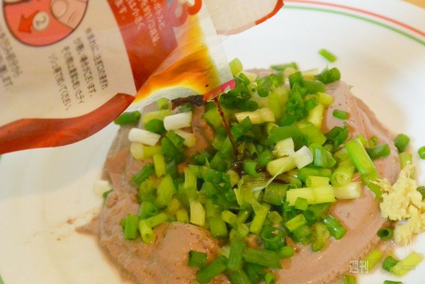 チョコ味の「ドムとうふ」