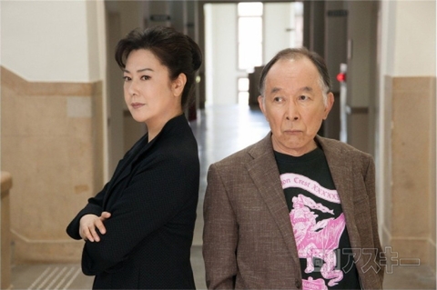 柳ゆり菜「水着になるのが恥ずかしい!」｜表紙の人