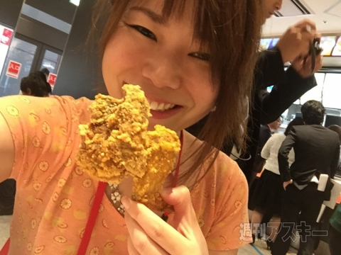 ケンタッキー史上初の焼いてから揚げる「焼きフライドチキン」