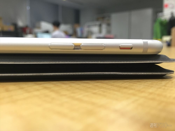 Universal Foldable Keyboard