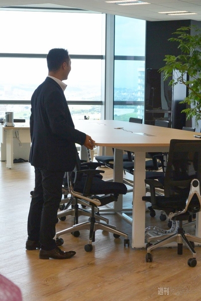 楽天の新オフィスに潜入