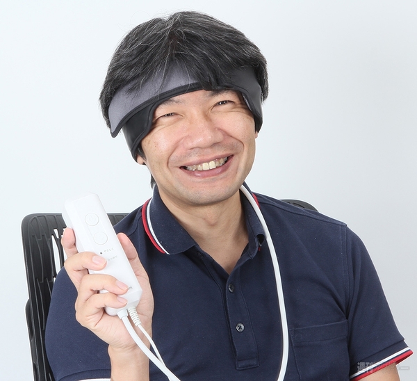 エレコム・エクリア