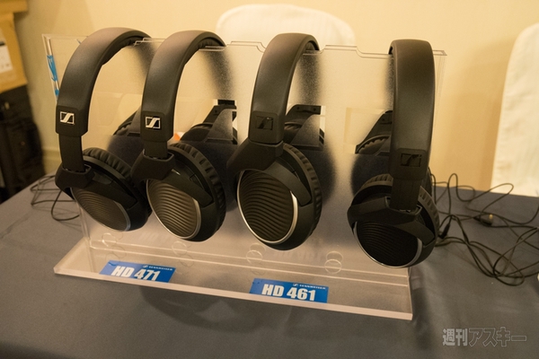 ヘッドフォン