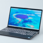 ASCII.jp：Core i7搭載でも約698gの超軽量！ 性能に妥協のない理想の