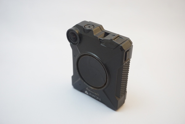ASCII.jp：アメリカの警察で使われているボディーカメラを買いました