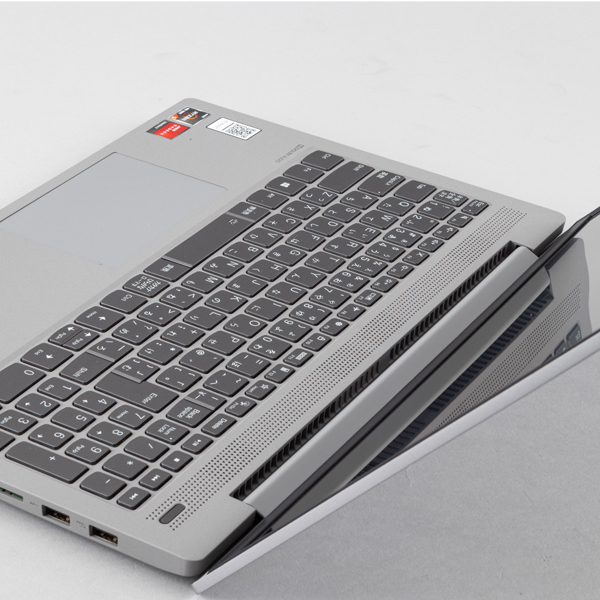 ASCII.jp：Ryzen Mobile 4000搭載でマルチに使える、モバイルできて