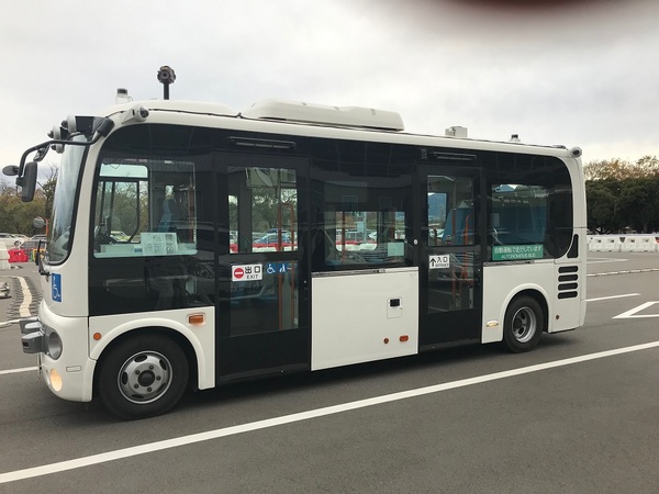 NEC、5G技術による完全自動運転バスの公道実験へ
