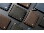有名ブランドも使用するサフィアーノレザーを使用した2つ折り財布が30％オフ！