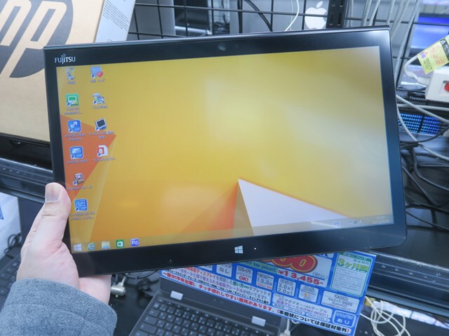 拡張ドック付きでwindowsタブレットが約1万5000円 Arrows Tabの格安中古 Ascii 新着ニュース ダイヤモンド オンライン