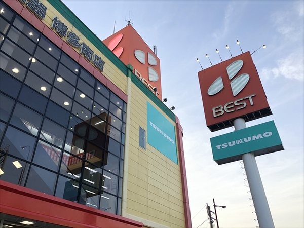 Ascii Jp 九州地区では最大級 3月にオープンしたばかりの ツクモ博多店 の魅力とは