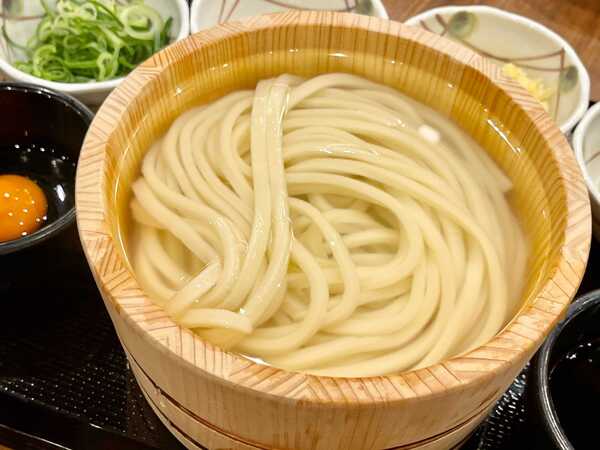 Ascii Jp 丸亀製麺の 麺匠 が一番食べてほしいのは 釜揚げうどん 麺匠のツウの食べ方をきいてきた 2 2