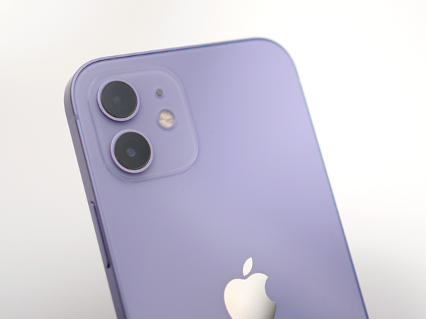 実機レビュー】紫電一閃！iPhone 12の新色パープルを愛でる | mobileASCII
