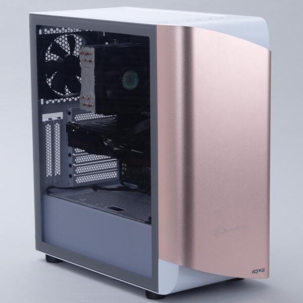 光るゲーミングPC i7-6700K Radeon RX 570 光るゲーミングPC i7-6700K Radeon RX 570