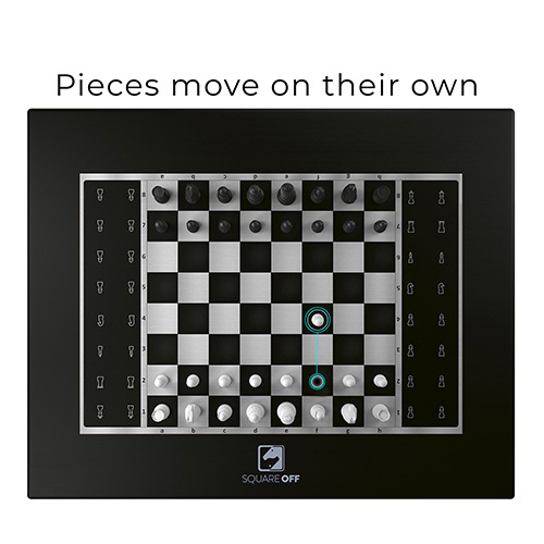クーポン最新送料無料 Square off チェスコンピュータ チェスセット 魔法のチェスボード オセロ/チェス