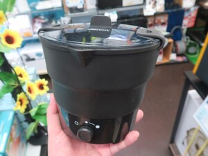 袋ラーメンにピッタリな半分に折りたたんで持ち運べるラーメン用電気鍋