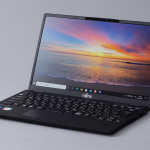 ASCII.jp：最軽量時634g、薄くて軽〜い富士通の13.3型ノートPC