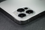 アップル「iPhone 13 Pro」超広角カメラにオートフォーカス追加か