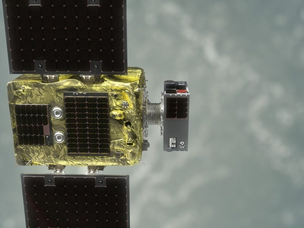 宇宙ゴミの除去に向け、アストロスケールの衛星が目標捕捉実験に成功