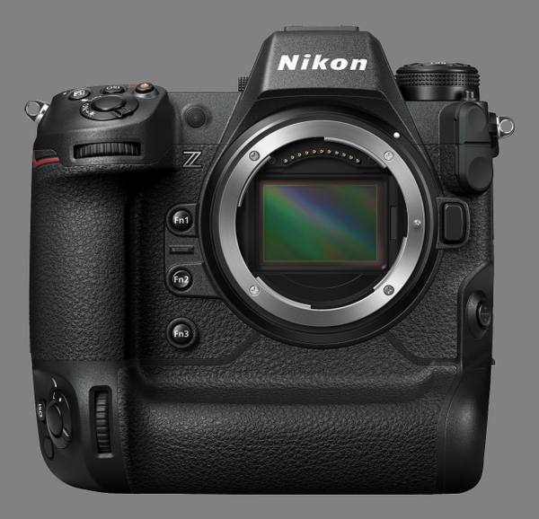 ASCII.jp：速報!ニコン史上最高性能のミラーレスカメラ「Nikon Z 9 ...
