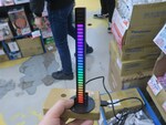 音に反応して光るRGBカラーのLEDレベルメーター
