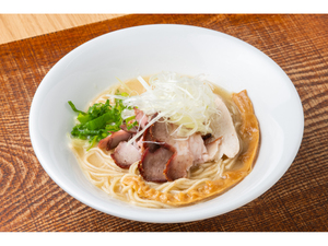 「ラーメンWalker茨城2022」の限定麺企画第2弾。2月は「芛堂寺 ～いどうじ～」の酒粕を用いた“酒白湯”！