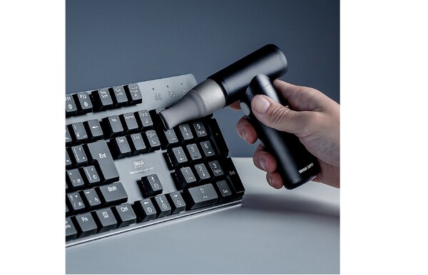 ASCII.jp：サンワダイレクト、ガス不使用で風量調整もできる小型電動エアダスター「200-CD076」発売 サンワダイレクト エアダスター 400ml 200-CD009 24本