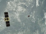 アストロスケールのデブリ除去技術実証衛星「ELSA-d」が高難度のミッション「模擬デブリへの誘導接近」実証に成功