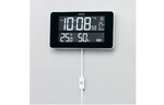 セイコータイムクリエーション、室内環境を感知して表示色で知らせる掛置兼用時計「DL217W」を販売