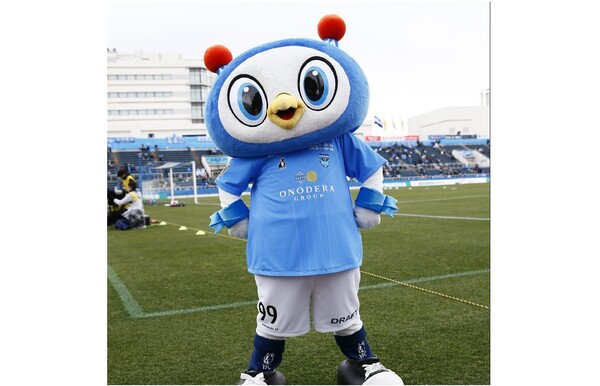オフィシャルマスコットの「フリ丸」が登場&キックターゲットを出店！　横浜FC、「第13回みなとみらい大盆踊り」に参加
