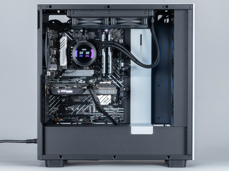 NZXT「H7」にゲームプレイ・動画編集に丁度いいスペックを搭載、万能