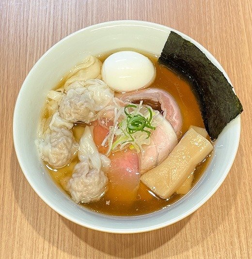 「特製 煮干しそば 白醤油」