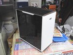 In Winから白色のPCケース「A5 White」が登場