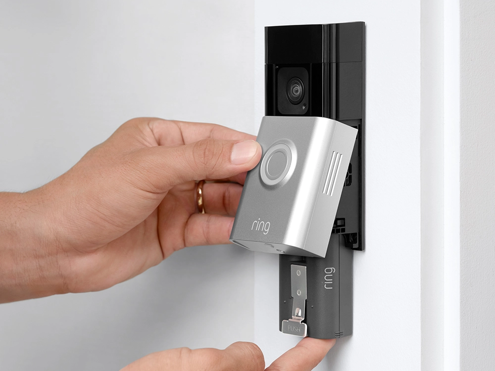 ASCII.jp：Ring、バッテリー版「Battery Doorbell Plus」を発表
